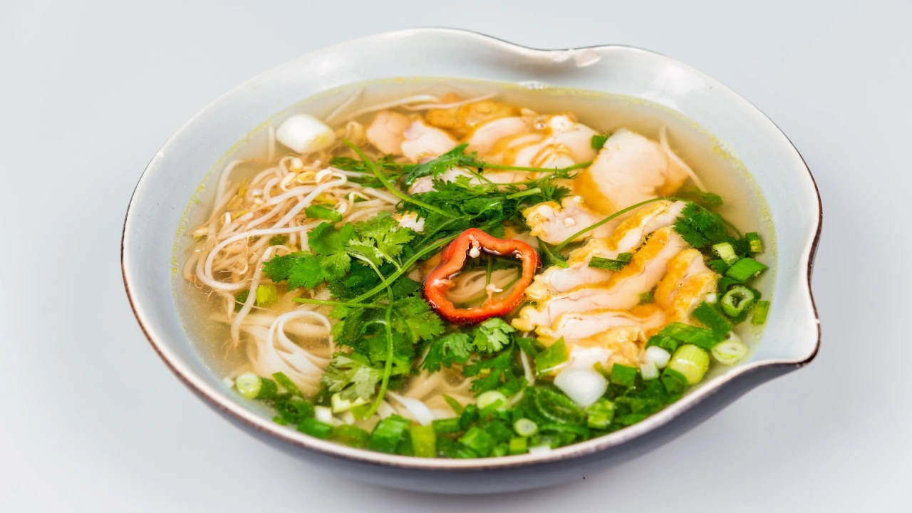 Phở gà